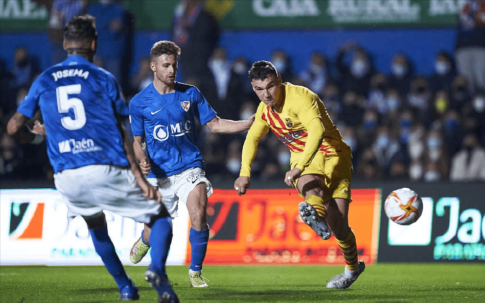 九游体育-赛后成都蓉城调整名单以备国王杯；门线救险环节打磨；气氛紧张；年轻球员得到机会的简单介绍-九游体育