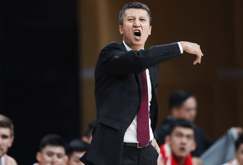 九游app-转会期体能课后，拜仁慕尼黑复出首秀备战CBA季后赛，底气十足，资深球员宣示担当的简单介绍-九游app