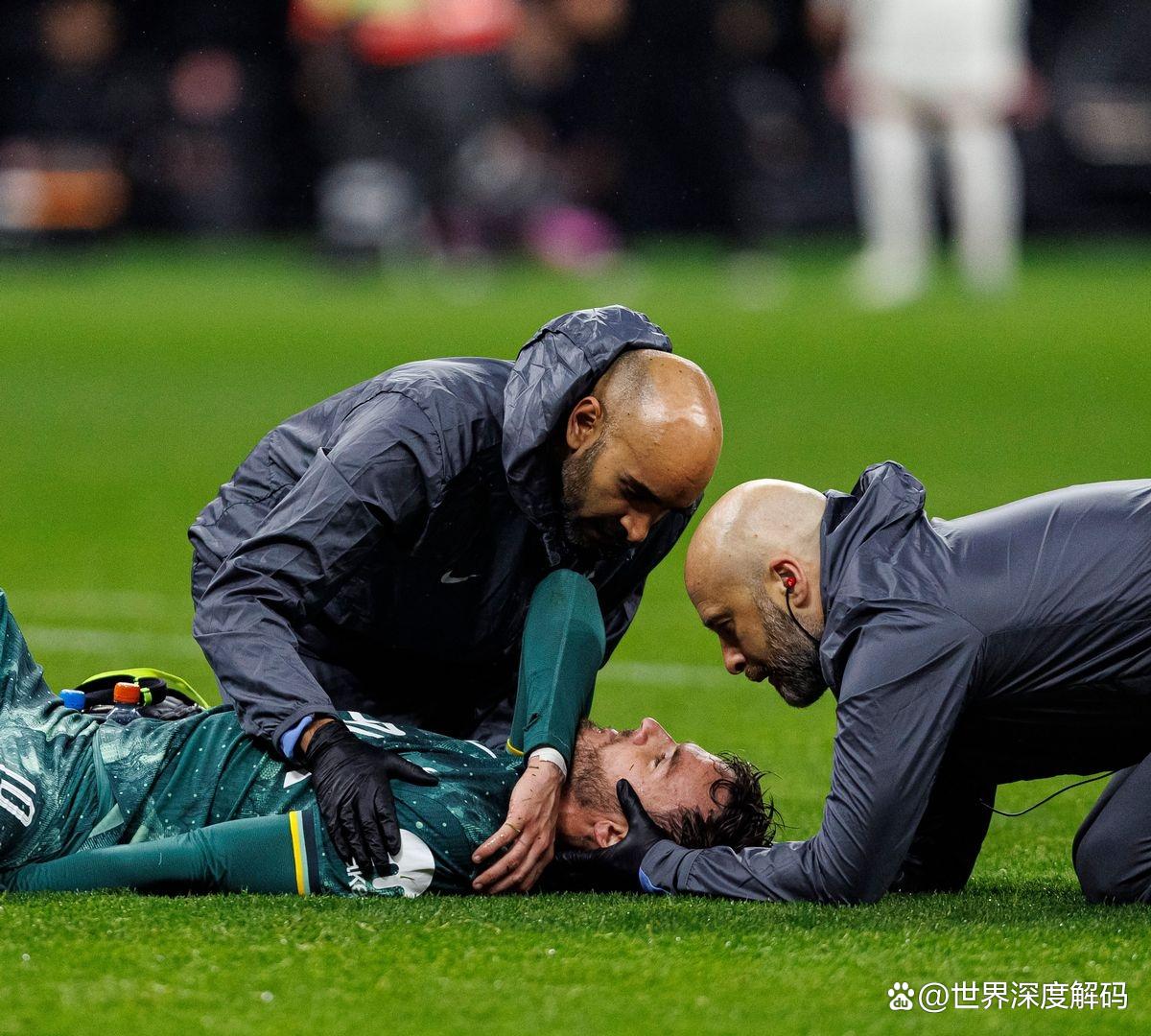 九游app-西汉姆关键时刻伤情更新，志在欧联名次提升，态度坚定，训练强度明显提升的简单介绍-九游app